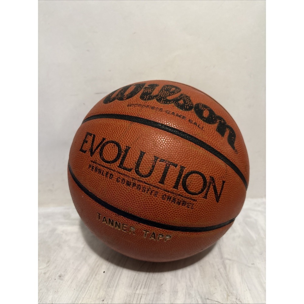 Wilson Evolution With Tanner Tapp Engraved, Former College Player